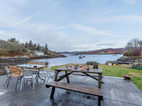 1 Bed in Badachro CA357